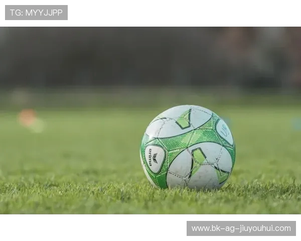 常州滑动足球冰箱贴创意纪念品展示地方特色体育文化独特魅力风采